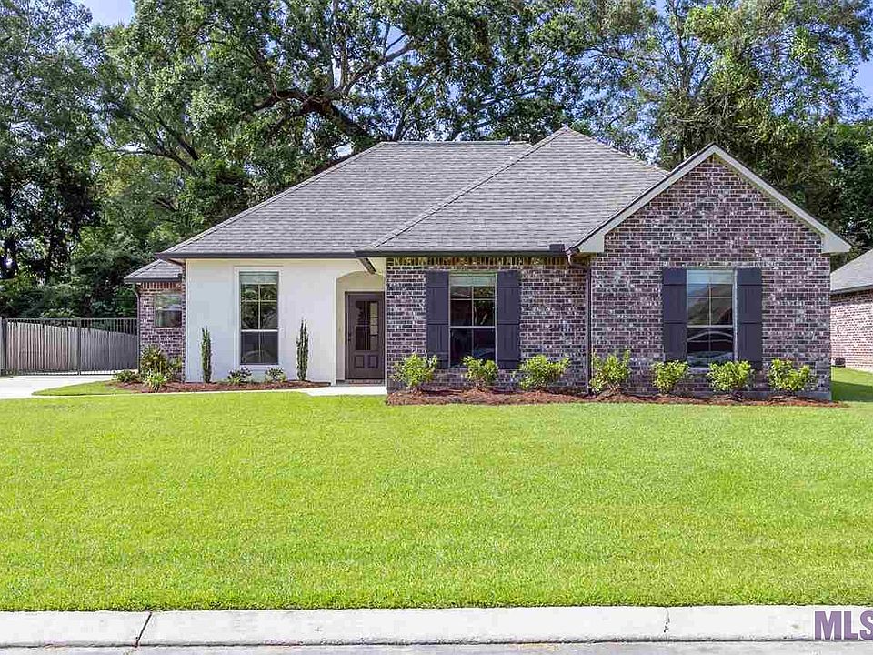 1st image of 39082 Driftwood Lake Dr