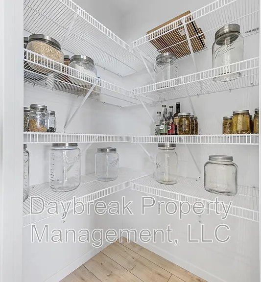 7909 Lost River Rd — Photo 12