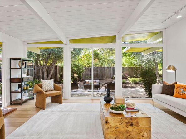 3310 Kenneth Dr, Palo Alto, CA 94303