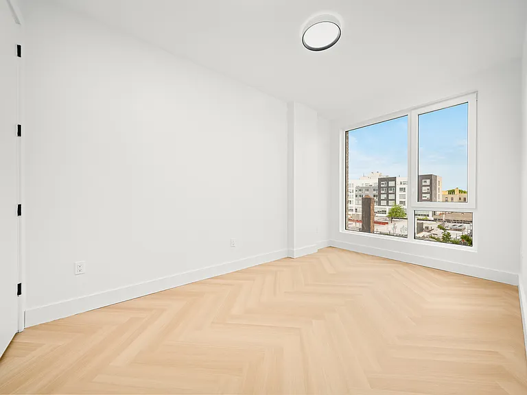 34-16 38th St #3202 — Photo 11