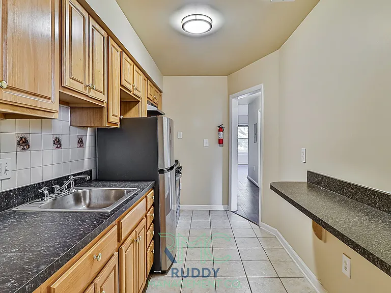 3130 Buena Vista Ter SE — Photo 11