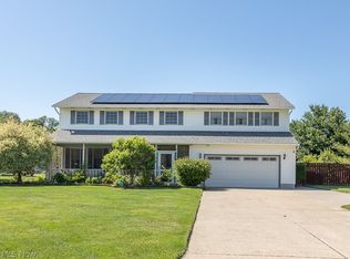 7456 Hidden Glen Dr, Amherst, OH 44001