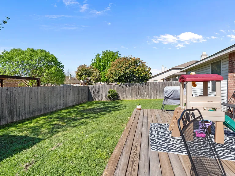 1708 Sierra Meadow Ln — Photo 21