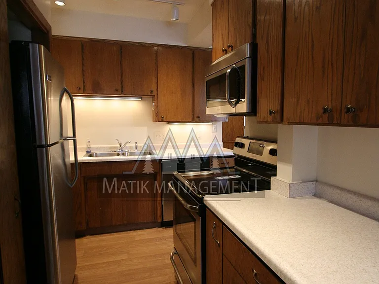 213 2nd St SW — Photo 10