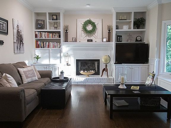 Main: Family Room