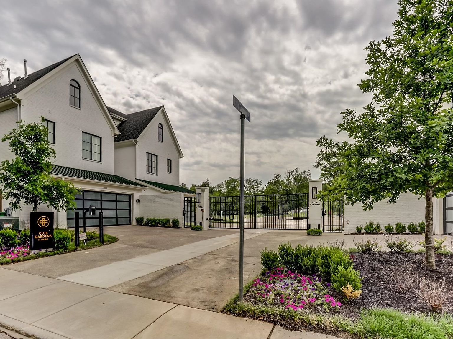 1402 Club Gardens Pl, Memphis, TN 38104 MLS 10141001 Zillow