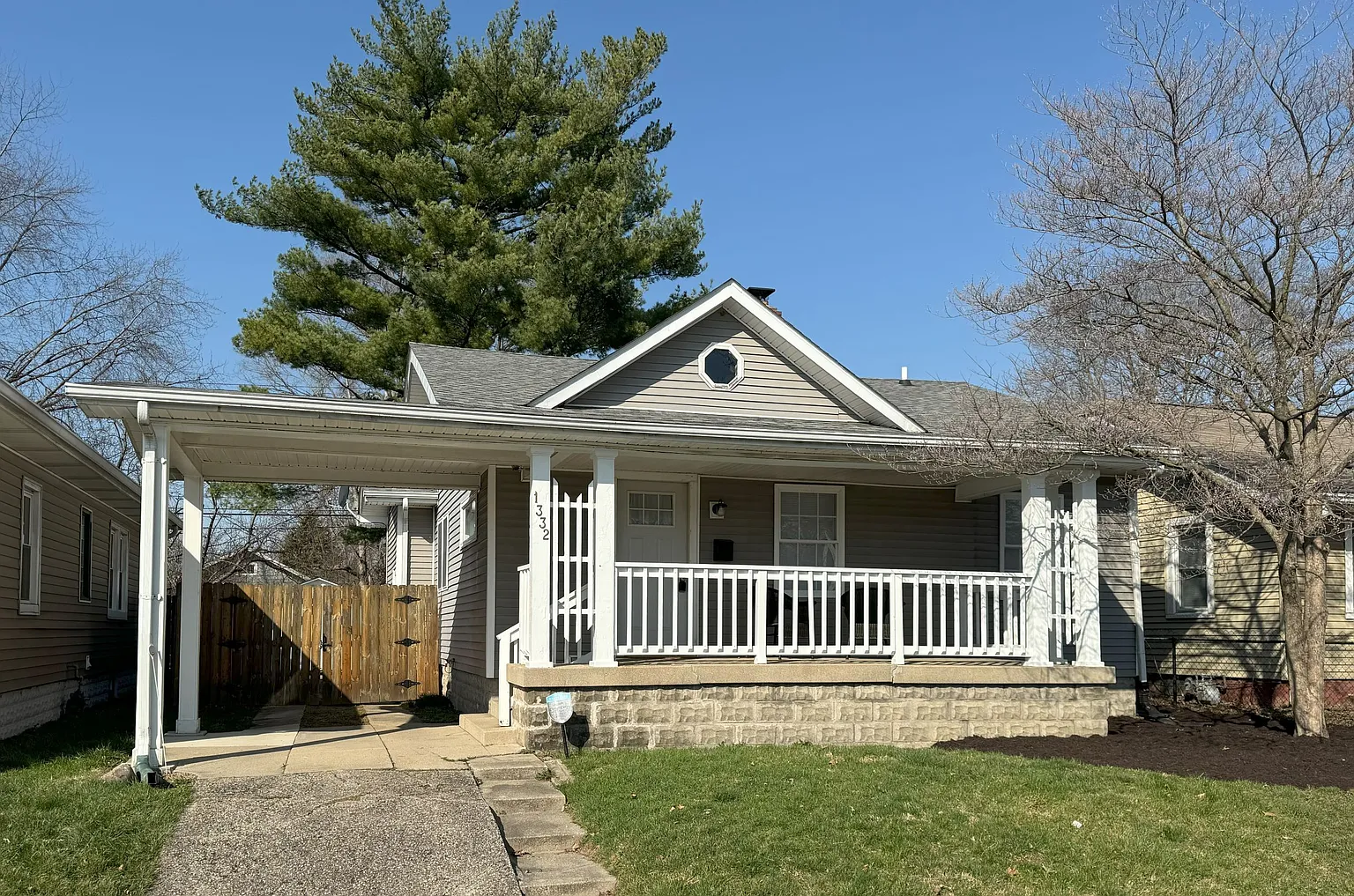 1332 N Euclid Ave photo 1