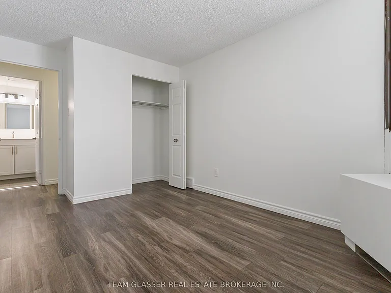 340 Colborne St #2106 — Photo 23