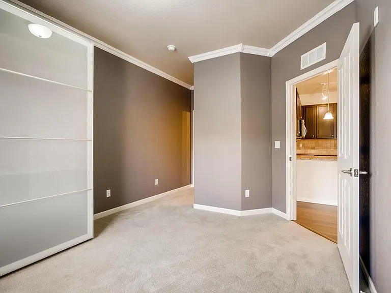 1162 Rockhurst Dr #405 — Photo 17