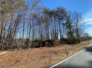 Dillard Rd, Walnut Cove, NC 27052