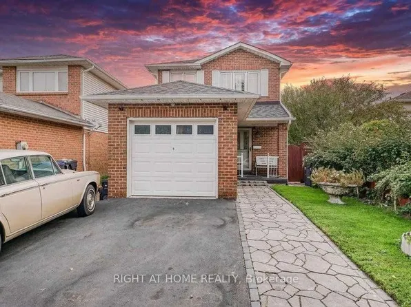 4 Sunshade Pl, Brampton, ON L6Z 2B8
