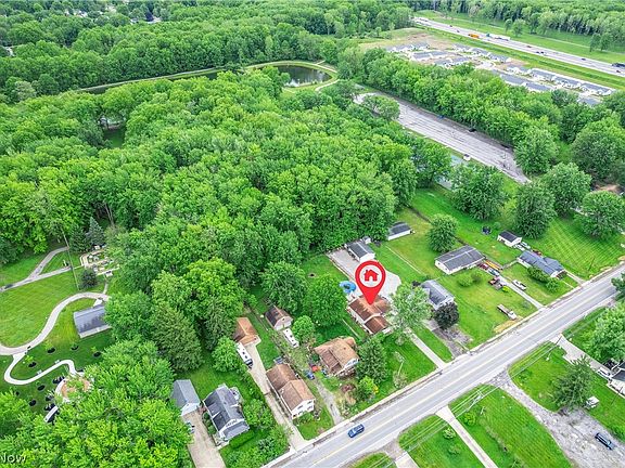 2nd image of 7461 Avon Belden Rd
