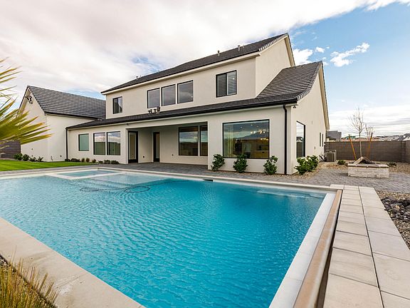 3rd image of 2795 E Moorland Dr