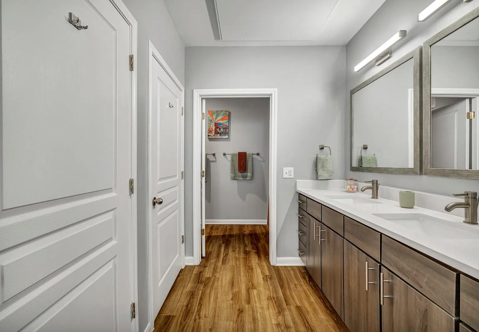 The Quarters Nueces House (Student Housing - Rent by the Bed) — Photo 4
