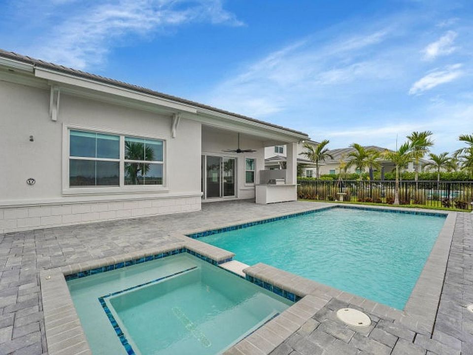 1st image of 12582 Nautilus Cir