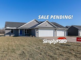 906 14th St, Port Byron, IL