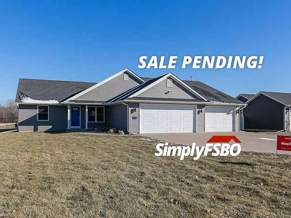 906 14th St, Port Byron, IL 61275