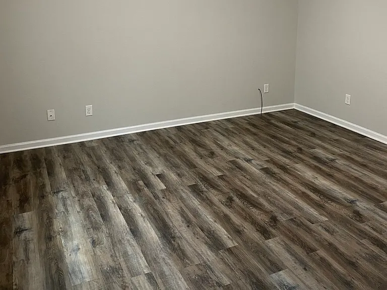 74 Williams St #74 — Photo 3