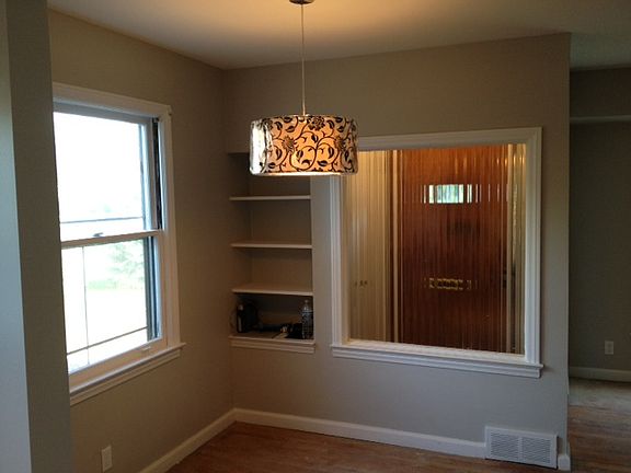 5th image of 840 W Lewiston Ave