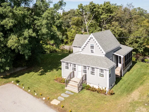 190 Railroad Ave, Portsmouth, RI 02871