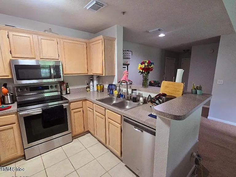 7701 Timberlin Park Blvd #837 — Photo 3