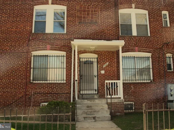 4329 Haley Pl SE #3, Washington, DC 20032