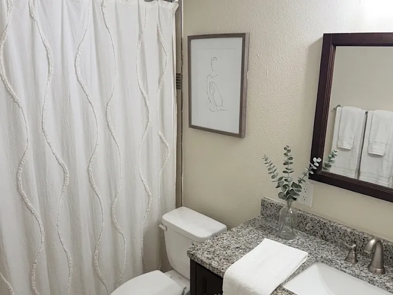 4002 Commonwealth Dr — Photo 19