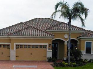 7825 Passionflower Dr, Sarasota, FL 34241
