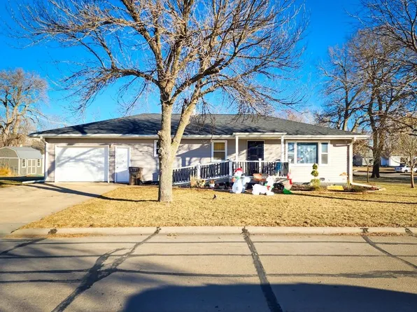 109 S 3rd St, Elgin, NE 68636