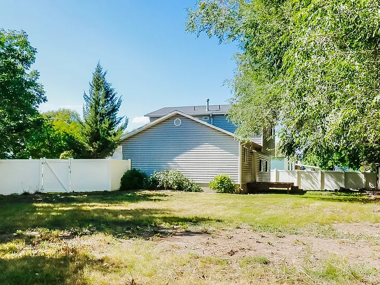543 S 1330 W — Photo 17
