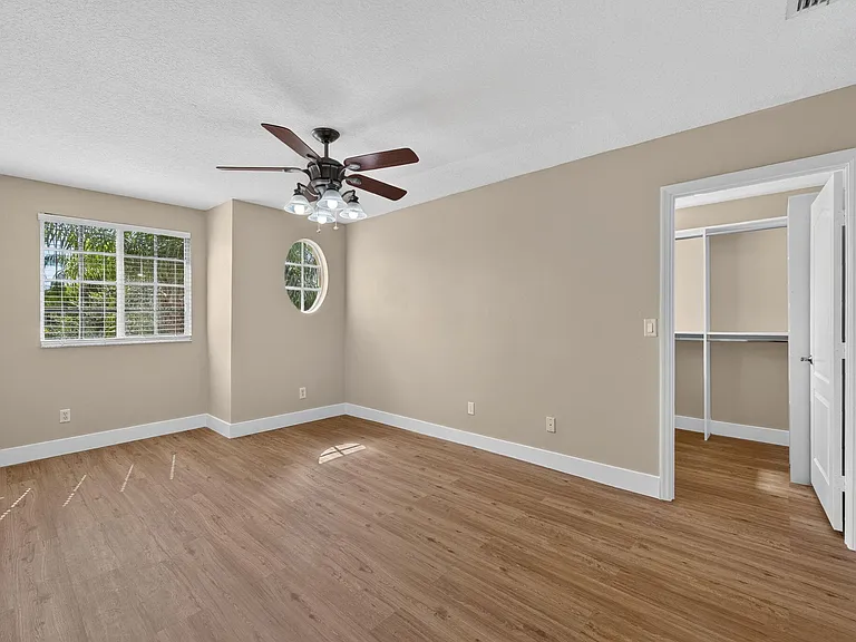 6775 SW 195th Ave — Photo 24