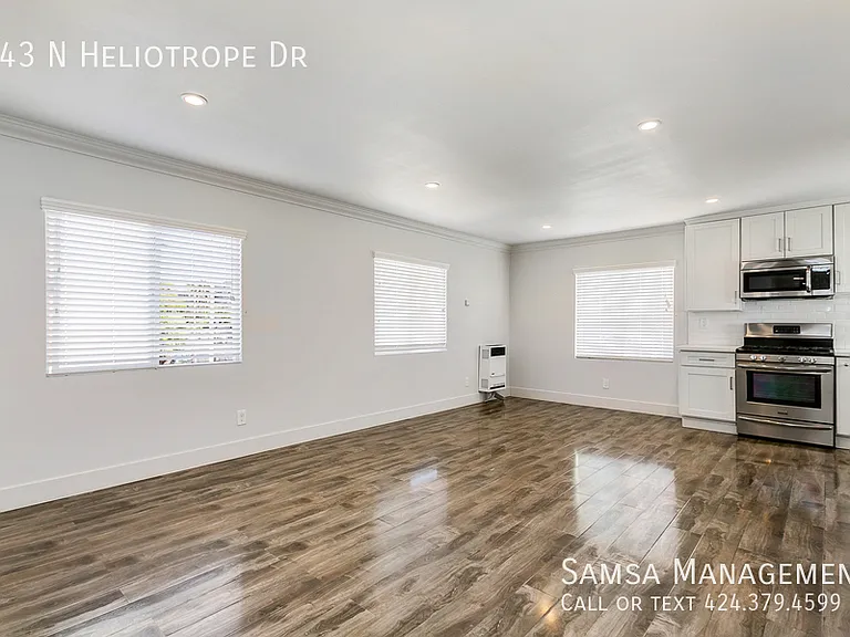 343 N Heliotrope Dr — Photo 4
