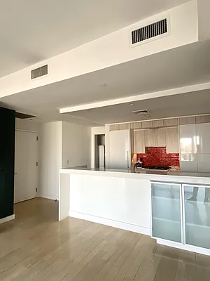 Rented by BARNES New York | media 21