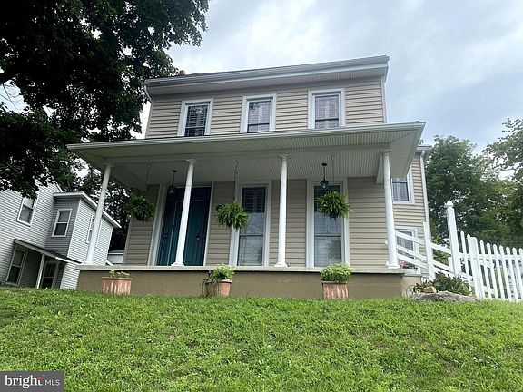 2nd image of 625 S Reading Ave