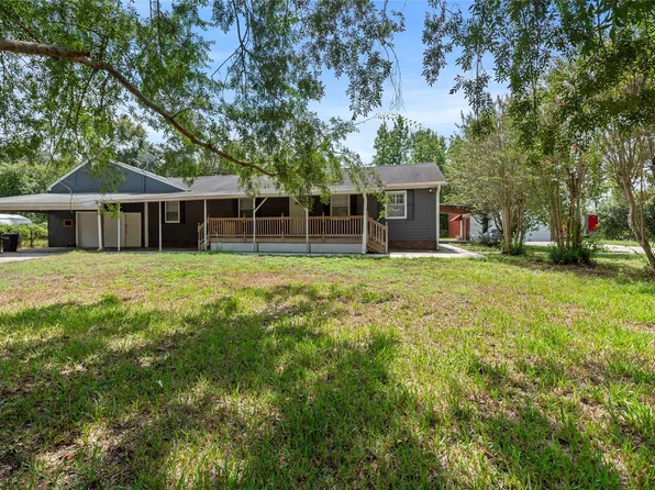 10702 River Oaks Dr, Conroe, TX 77385