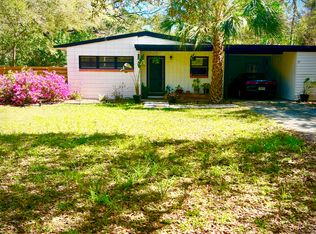 17 NW 36th Dr, Gainesville, FL 32607