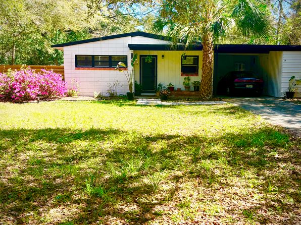 17 NW 36th Dr