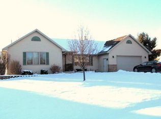 N7157 Bice Ave, Holmen, WI 54636