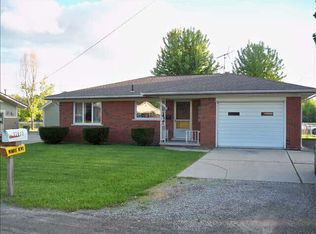 27011 James Ave, Flat Rock, MI 48134