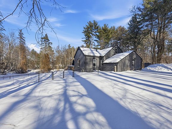 3rd image of 1962 Allen St