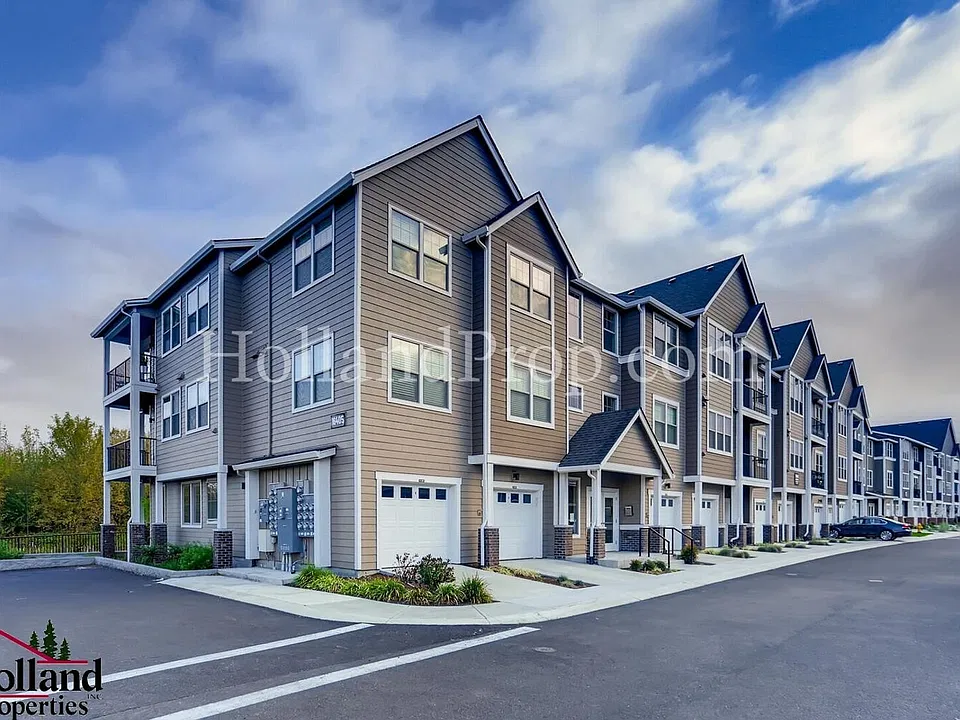 16405 NW Chadwick Way #208