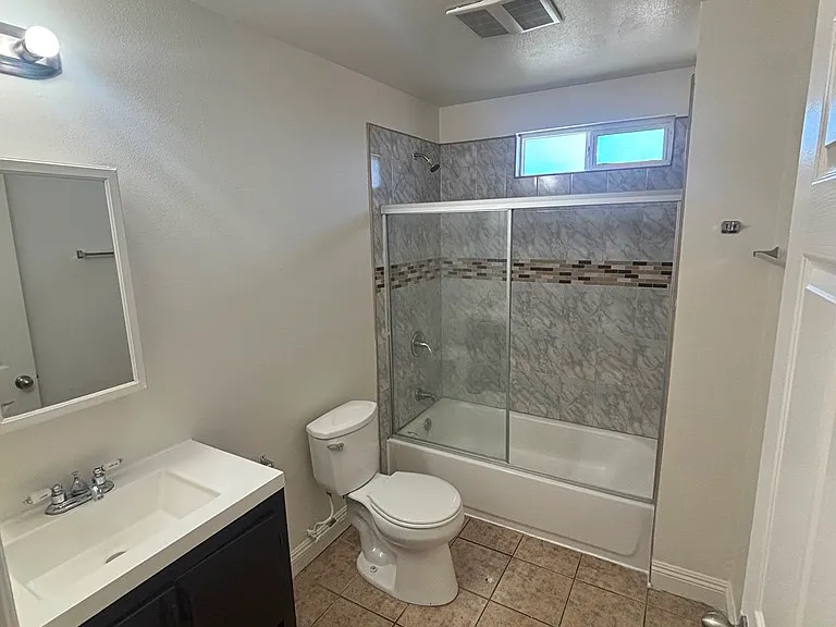 4520 S Cimarron St — Photo 4