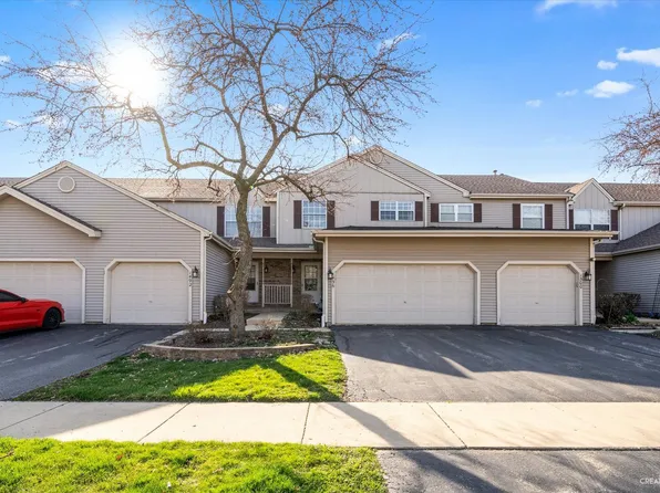 1492 Foxcroft Dr, Aurora, IL 60506