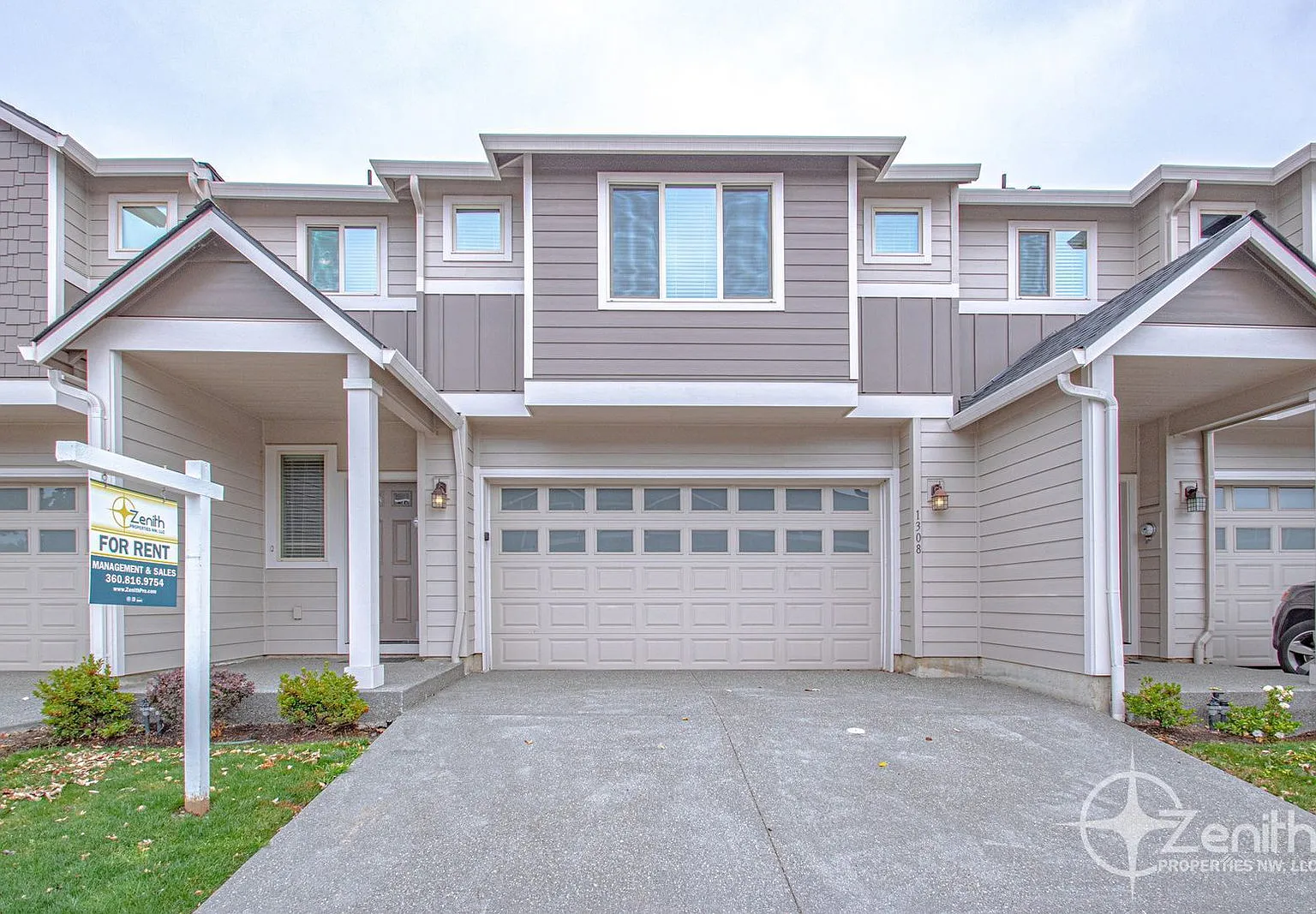 3 bed, 2.5 bath, 1643 sqft, $2,595 — Photo 1