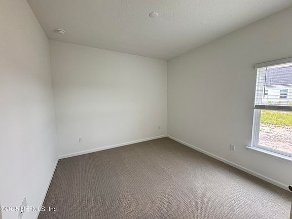 4th image of 2659 CHARMER Court