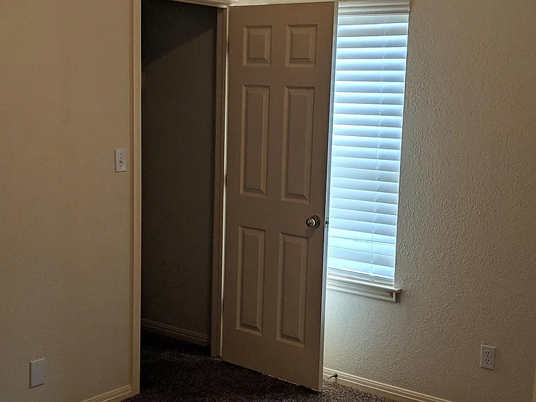 8005 Blue Bonnet Ln — Photo 17