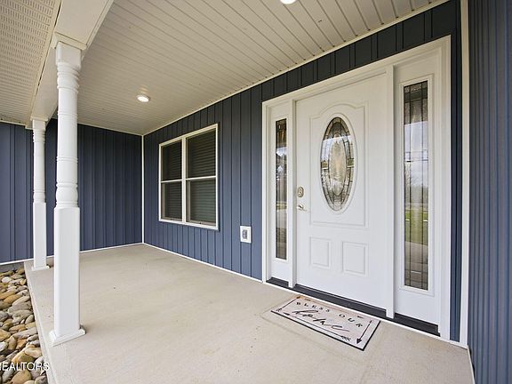 5th image of 2681 Cook Rd