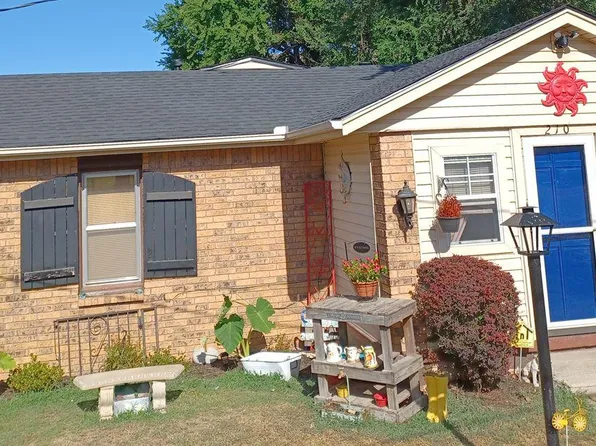 210 N Walnut Ave, Sand Springs, OK 74063