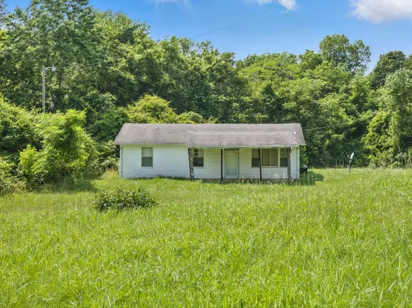 945 Buck Branch Rd, Charlotte, TN 37036