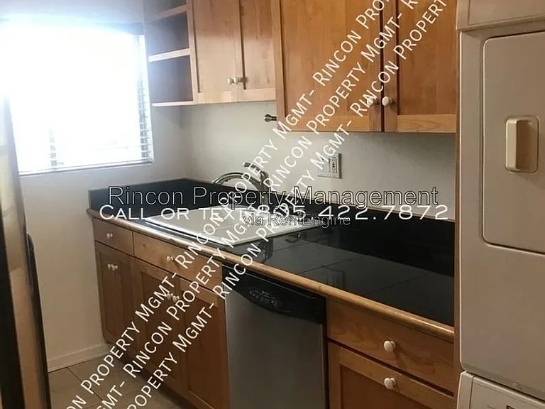 263 S Ventura Rd #270 — Photo 2